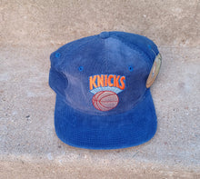 Load image into Gallery viewer, Vintage 1990s Knicks Snapback Deadstock Kargo Fresh