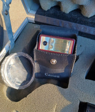 Load image into Gallery viewer, Vintage Bauer S 105 8mm camera Kargo Fresh
