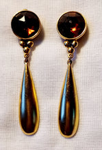Load image into Gallery viewer, Vintage Ben Amum Silk Road Clip on Earrings Kargo Fresh