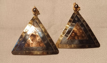 Load image into Gallery viewer, Vintage Brass Steel and Copper Design Clip on Earrings Kargo Fresh