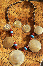 Load image into Gallery viewer, Vintage Carved Brass Necklace Set Kargo Fresh