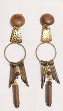 Load image into Gallery viewer, Vintage Chunky Boho Rustic Cluster Clip On Earrings Kargo Fresh