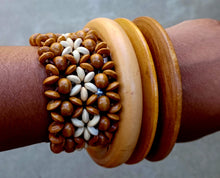 Load image into Gallery viewer, Vintage Chunky Wooden Bangle Set Kargo Fresh