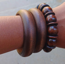 Load image into Gallery viewer, ****Vintage Chunky Wooden Bangle Set Kargo Fresh