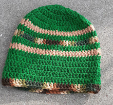 Load image into Gallery viewer, Vintage Hand Crochet Beanie Hat Kargo Fresh