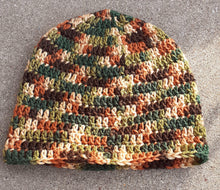 Load image into Gallery viewer, Vintage Hand Crochet Beanie Hat Kargo Fresh
