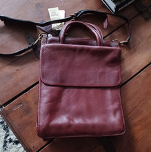 Load image into Gallery viewer, Vintage Leather Messenger Bag Kargo Fresh