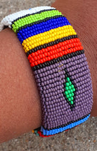 Load image into Gallery viewer, Vintage Maasai Hand beaded Bracelet Kargo Fresh