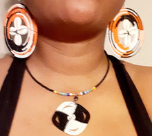 Load image into Gallery viewer, Vintage Maasai Tribal Collar and Earrings Set Kargo Fresh