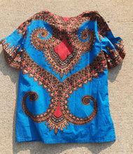 Load image into Gallery viewer, Vintage Mens Dashiki Size S/M Kargo Fresh