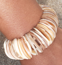 Load image into Gallery viewer, Vintage Natural Abalone Shell Stretch Bracelet Kargo Fresh