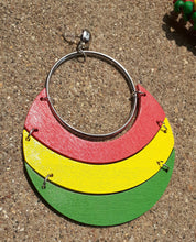 Load image into Gallery viewer, Vintage Natural Wood RGY Bracelet and Earring Set Kargo Fresh