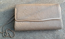 Load image into Gallery viewer, Vintage Nude Mesh Metal Clutch (1980s) Kargo Fresh