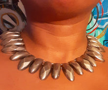 Load image into Gallery viewer, Vintage Rustic Silver Metal Abstract Necklace Kargo Fresh