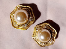 Load image into Gallery viewer, Vintage Two Sisters Chunky Faux Pearl Studs clip on 1980s Kargo Fresh