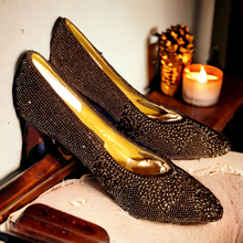 Load image into Gallery viewer, Vintage Valenti Franco Heels 7 Kargo Fresh