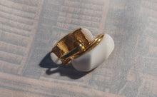 Load image into Gallery viewer, Vintage acrylic clip on studs Kargo Fresh