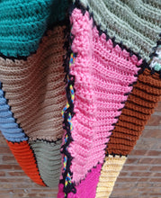 Load image into Gallery viewer, Vintage handmade crochet jogging pants L/XL Kargo Fresh