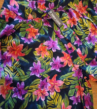 Load image into Gallery viewer, Vintage style floral pollazo pants M New Kargo Fresh
