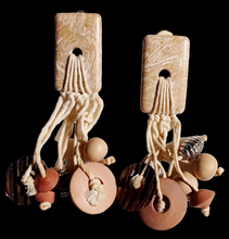 Load image into Gallery viewer, Vintage wood and shell boho clip on earrings Kargo Fresh