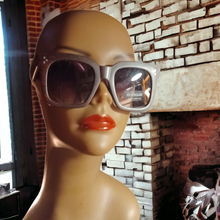 Load image into Gallery viewer, Wood Grain Oversized Classic Sunglasses Kargo Fresh