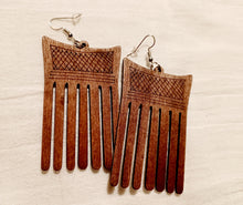 Load image into Gallery viewer, Wooden Afro Centric Afro Pick Earrings Kargo Fresh