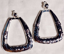 Load image into Gallery viewer, Giant Clip On Fulani Bamboo Hoop Earrings silver rare