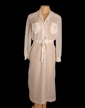 Load image into Gallery viewer, Vintage 1970s peck&peck floral eyelit dress M Rare