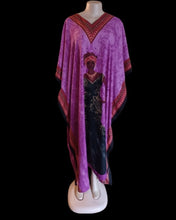 Load image into Gallery viewer, Rare Afrocentric Kaftan with Matching Earrings, Fits up to 3XL