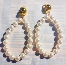 Load image into Gallery viewer, Handmade Swarovski Pearl Hoop Earrings Clip on