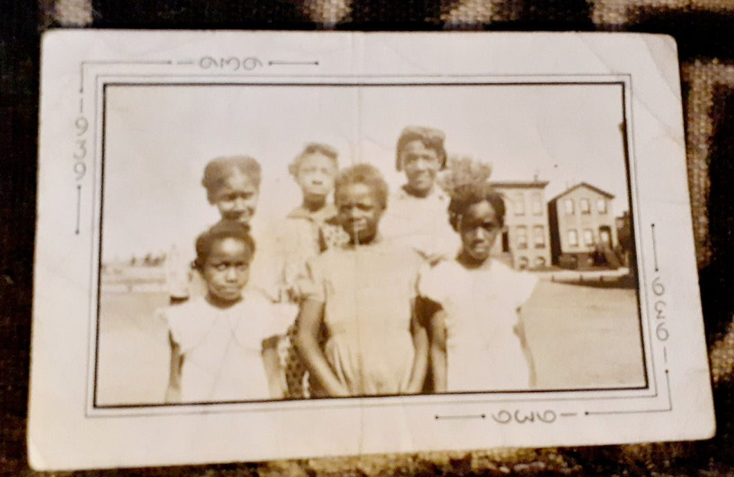 1939 Black American Cabinet Photo Kargo Fresh