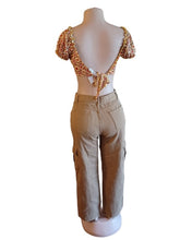 Load image into Gallery viewer, 1990s style wide leg cargo jeans and crop top small New Kargo Fresh
