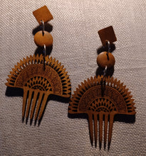 Load image into Gallery viewer, Classic Wooden Afro Pick Earrings
