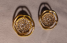 Load image into Gallery viewer, Clip on Rhinestone Cluster  Stud Earrings
