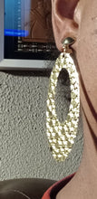 Load image into Gallery viewer, Hammered gold metal clip on hoops
