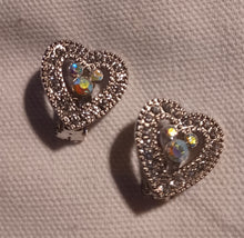 Load image into Gallery viewer, Rhinestone Mickey Mouse heart clip on earrings
