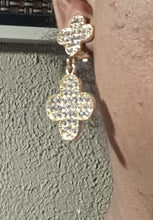 Load image into Gallery viewer, Rhinestone clover clip on earrings
