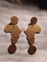 Load image into Gallery viewer, Handmade afrocentric Africa clip on earrings
