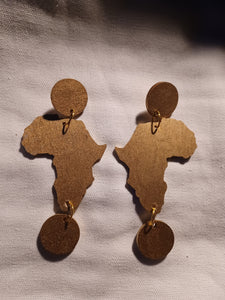 Handmade afrocentric Africa clip on earrings