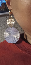 Load image into Gallery viewer, Hammered metal disc clip on earrings 2.5 inch
