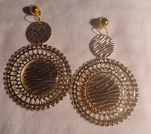 Load image into Gallery viewer, Hammered metal disc clip on earrings 4 inch
