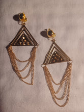Load image into Gallery viewer, Handmade gold Metal chain clip ons
