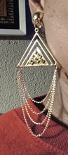 Load image into Gallery viewer, Handmade gold Metal chain clip ons
