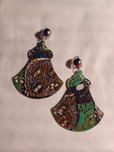 Load image into Gallery viewer, Handmade silk and wood boho earrings clip on
