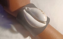 Load image into Gallery viewer, Handmade Giant genuine leather and Cowrie cuff
