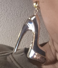Load image into Gallery viewer, Gold metal large high heel design Clip ons
