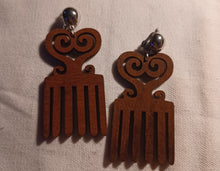 Load image into Gallery viewer, Clip on Adinkra symbol Earrings
