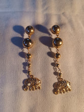 Load image into Gallery viewer, African elephant clip on bead earrings
