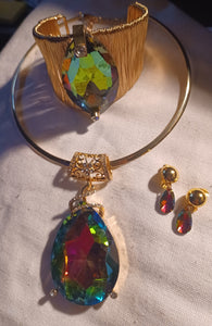 Extra large Aurora borialis necklace bracelet and clip on earrings set