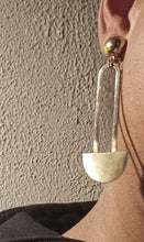 Load image into Gallery viewer, Minimalist brushed gold metal clip on earrings
